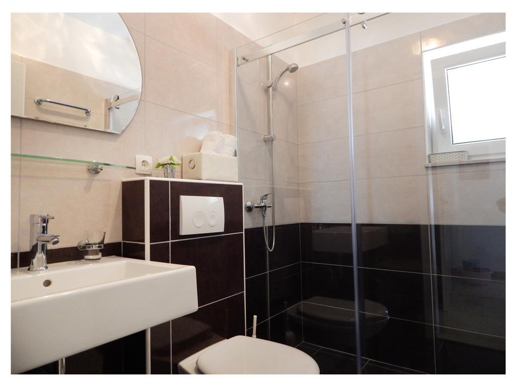 Apartments Nedjeljka Ražanj Kamer foto