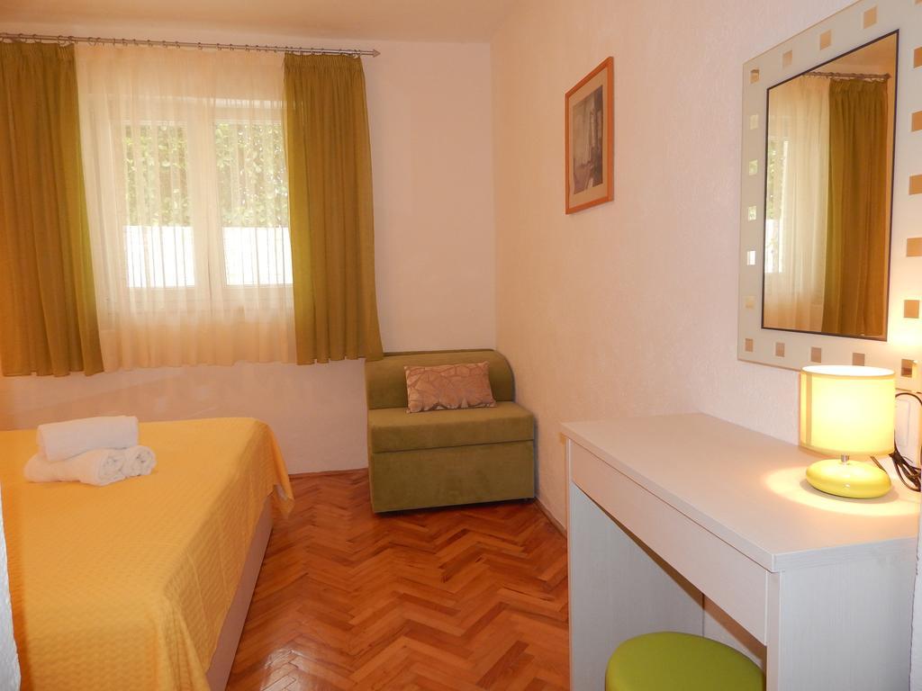 Apartments Nedjeljka Ražanj Kamer foto